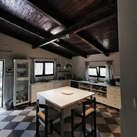 Milbor Fruska Gora 노비사드